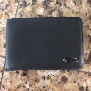 Tumi wallet